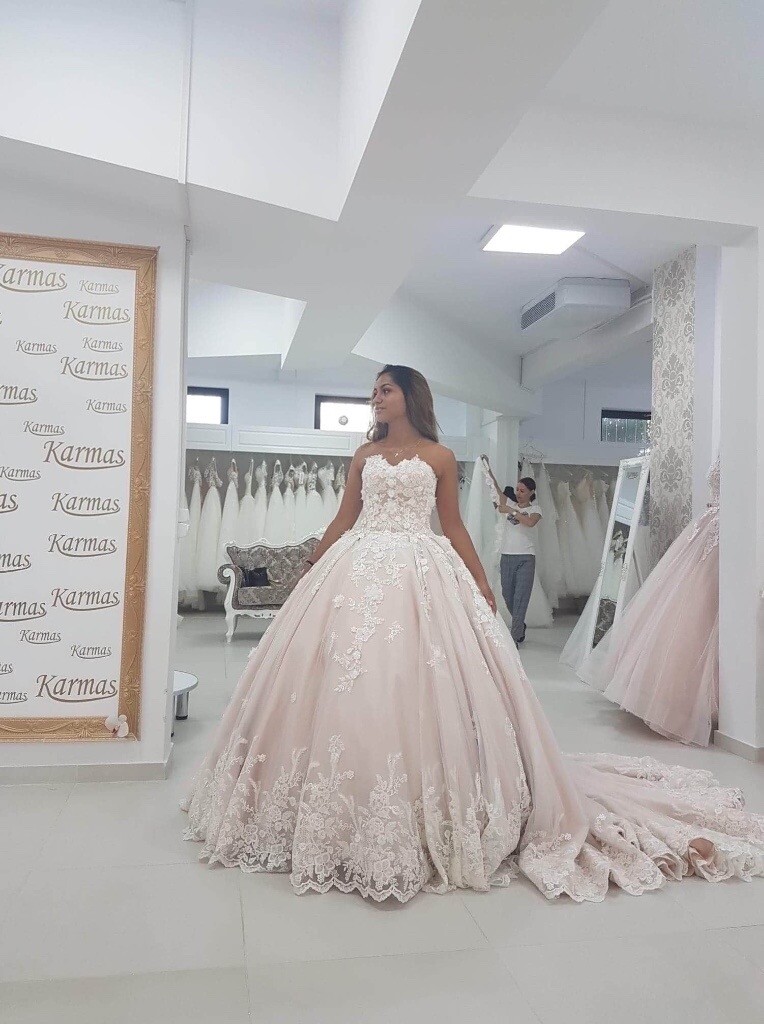 Wedding Dress - Princess, Blush size 6 
